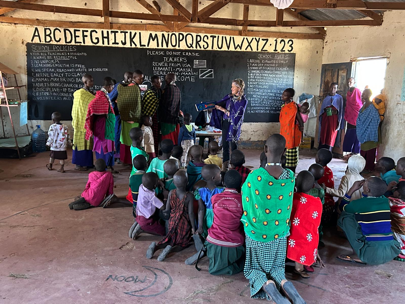 Children and adults learning together in the community classroom